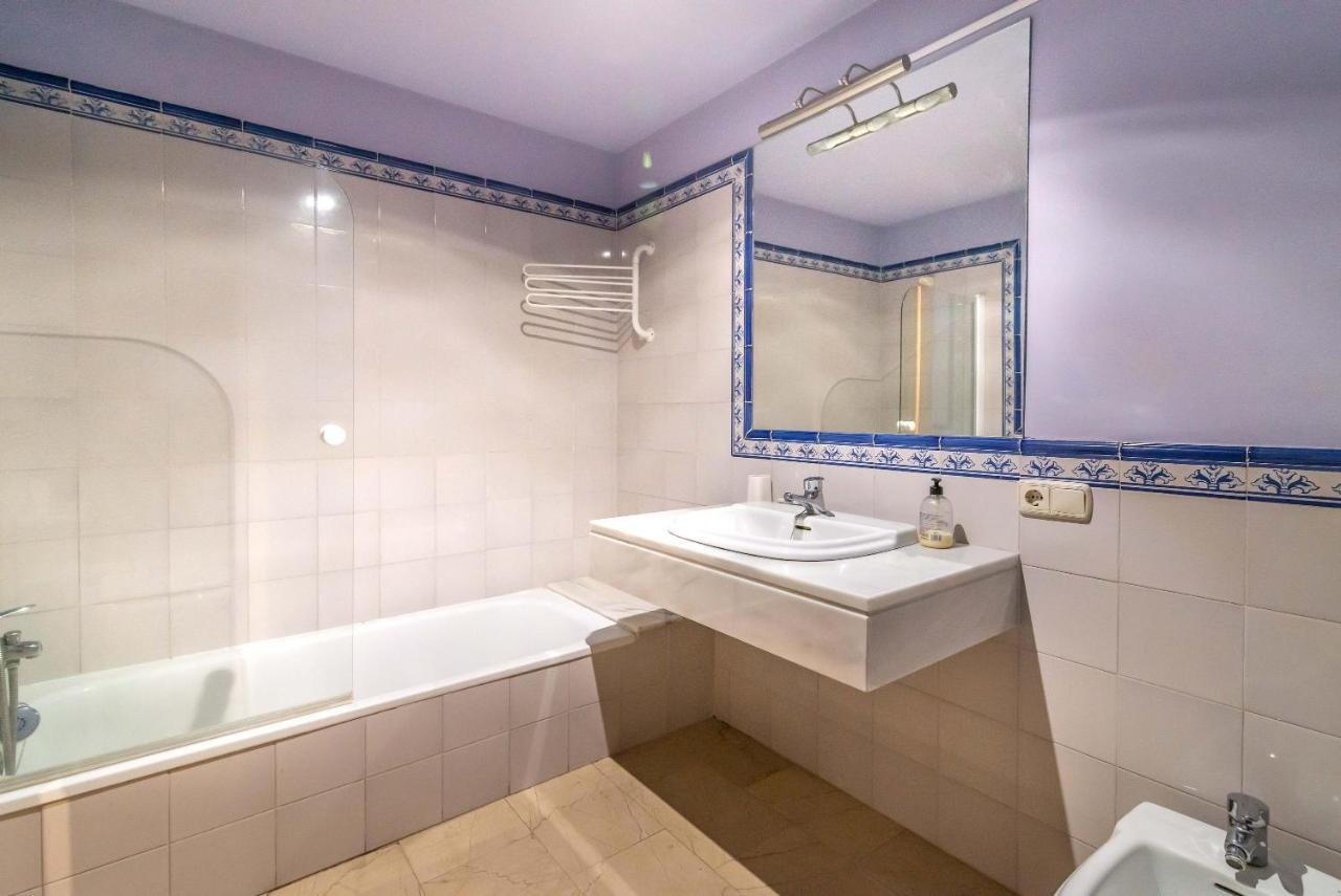Spacious Apartment In מארבלה מראה חיצוני תמונה