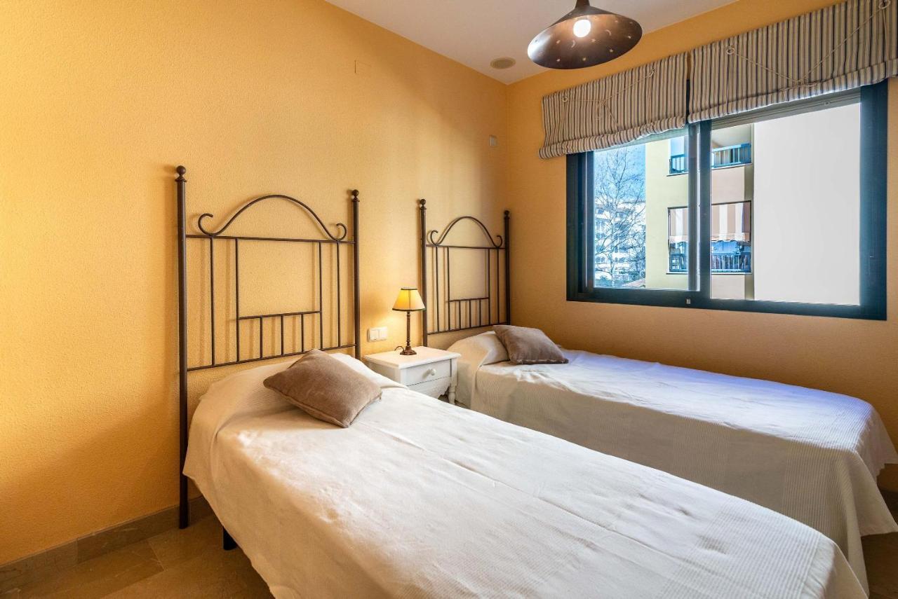 Spacious Apartment In מארבלה מראה חיצוני תמונה